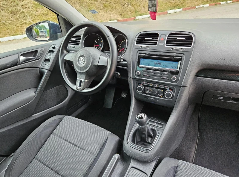 VW Golf 1.6 GAZ/KLIMATRONIK/EURO-5, снимка 9 - Автомобили и джипове - 47028229