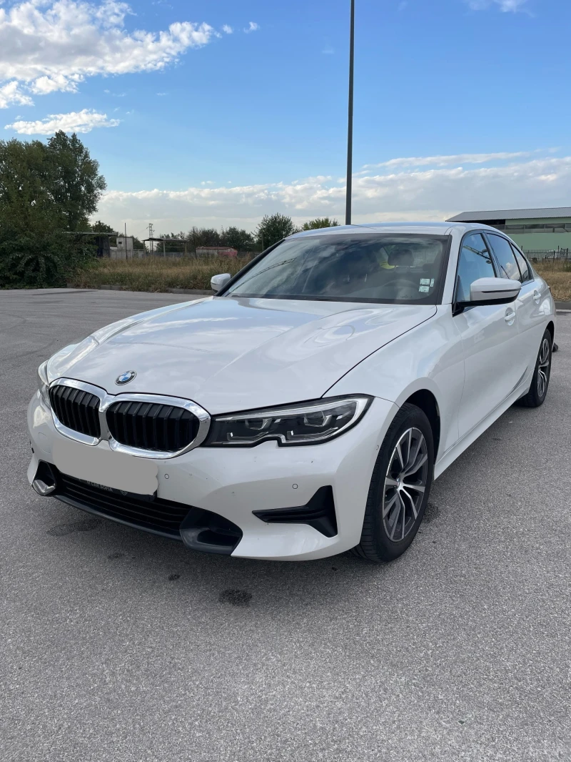 BMW 320 X-Drive, екстри, сервиз, гаранция, снимка 1 - Автомобили и джипове - 47691912