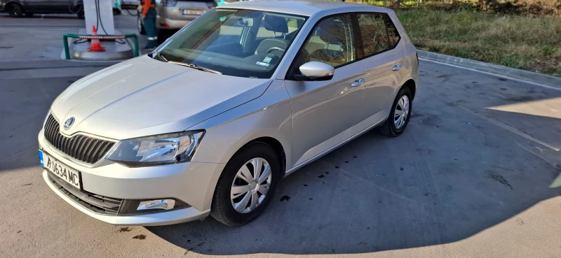 Skoda Fabia, снимка 4 - Автомобили и джипове - 49452060