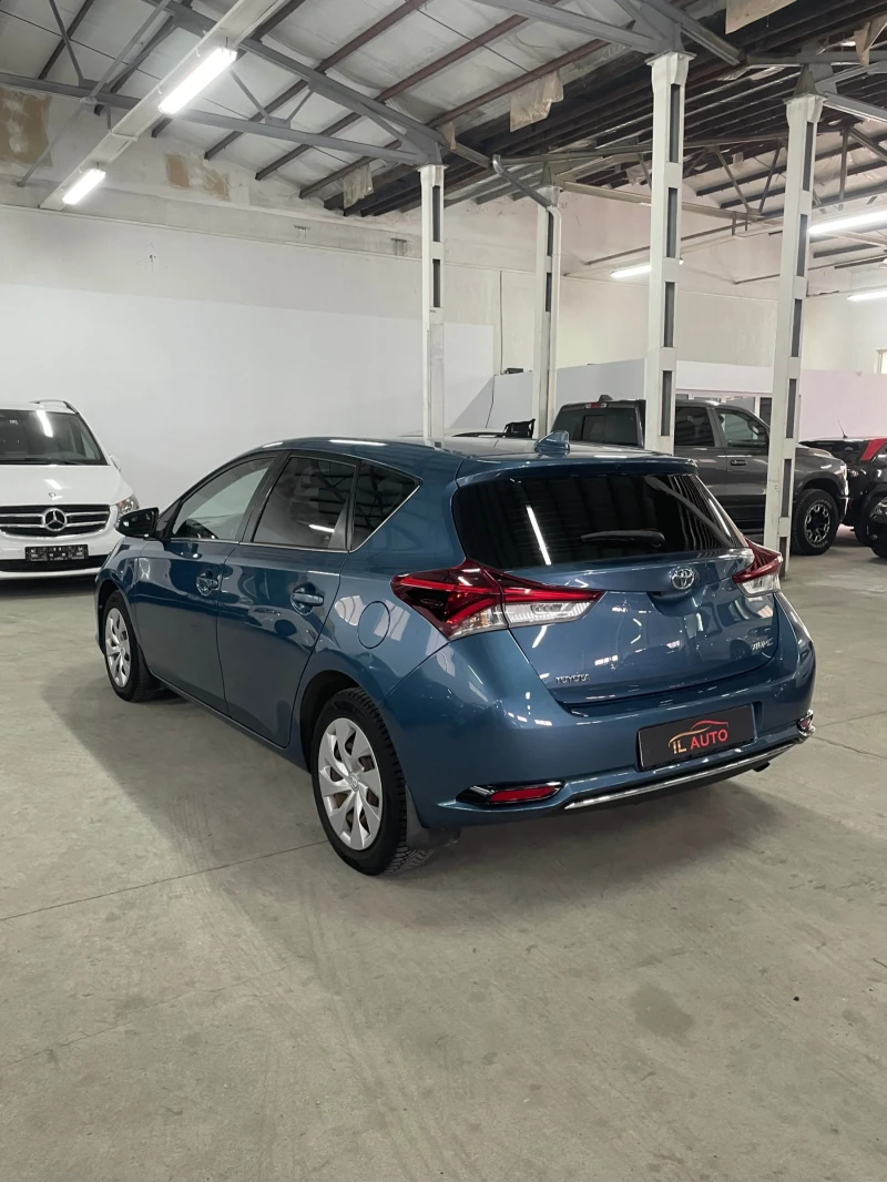 Toyota Auris 1.6i/Камера/подгрев/6ск/НОВА/49000км/ ТОП!!!, снимка 6 - Автомобили и джипове - 49508028