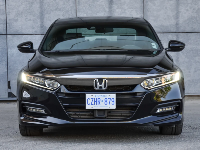 Honda Accord Sport 1.5T CVT 58000хил км! TOP! Регистрирана!, снимка 2 - Автомобили и джипове - 52627571