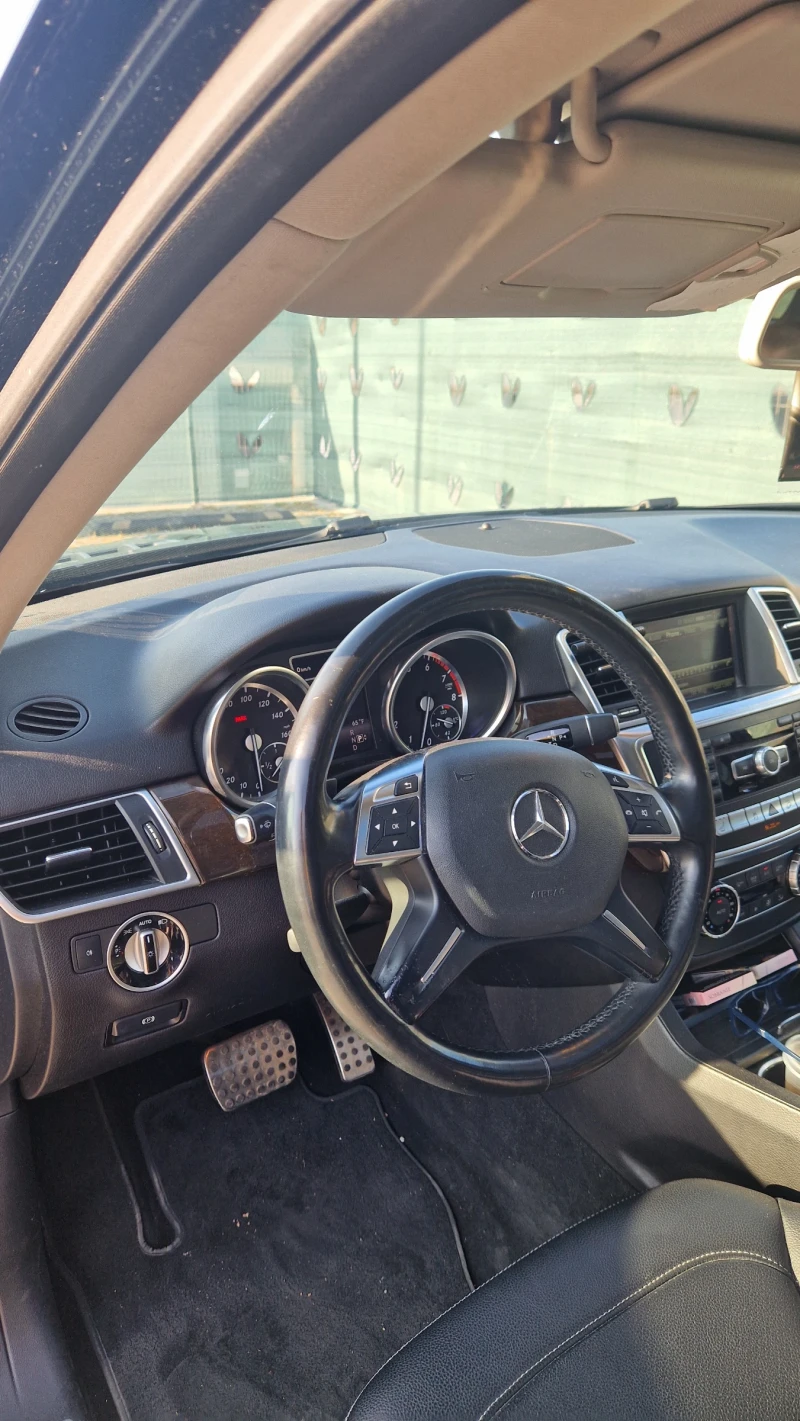 Mercedes-Benz ML 350 AMG line, снимка 11 - Автомобили и джипове - 52455503