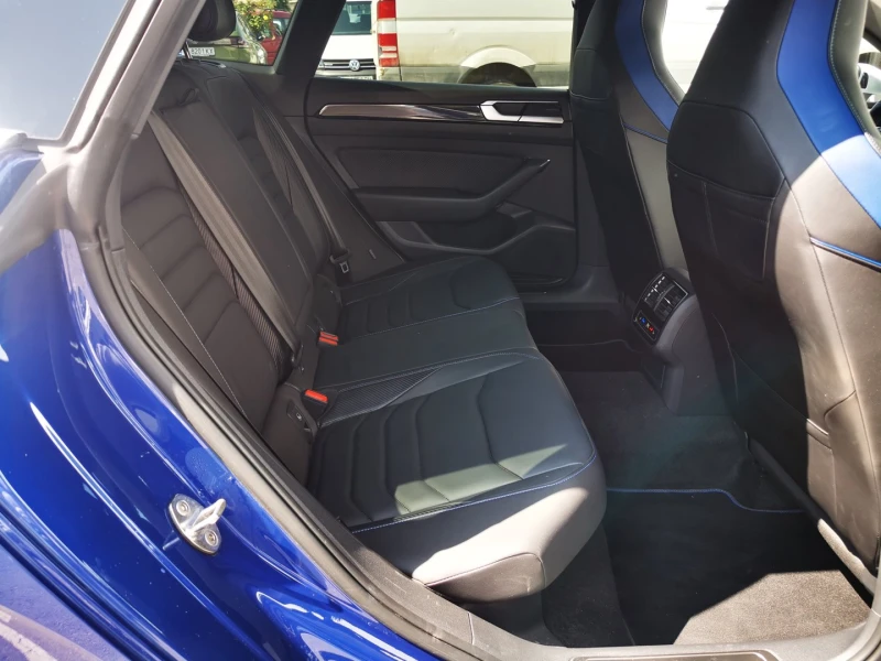 VW Arteon R 2.0 TSI OPF 4MOTION, снимка 8 - Автомобили и джипове - 51194043