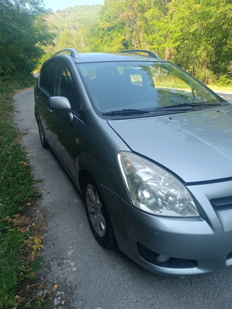 Toyota Corolla verso 2, 2, снимка 5 - Автомобили и джипове - 51741823