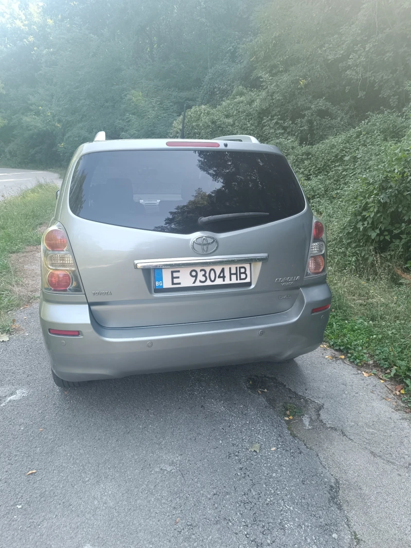 Toyota Corolla verso 2, 2, снимка 3 - Автомобили и джипове - 51741823