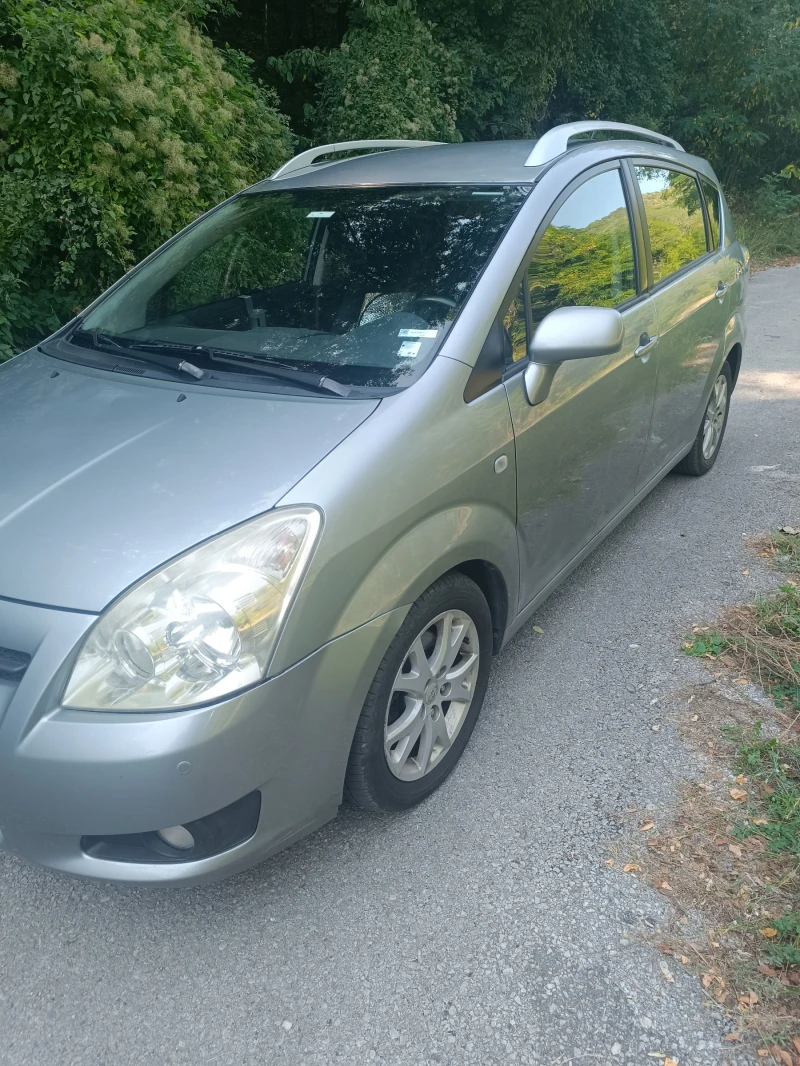 Toyota Corolla verso 2, 2, снимка 2 - Автомобили и джипове - 51741823