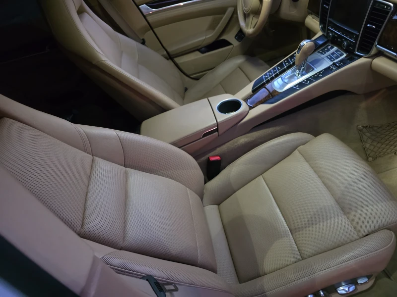Porsche Panamera, снимка 5 - Автомобили и джипове - 52536866