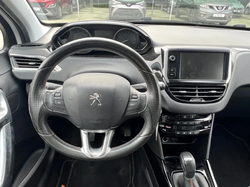 Peugeot 2008 1.2 Special Edition 88000km, снимка 11 - Автомобили и джипове - 52654117