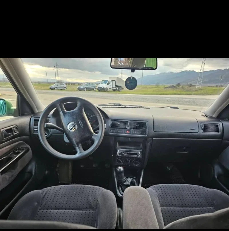 VW Golf, снимка 3 - Автомобили и джипове - 53431006