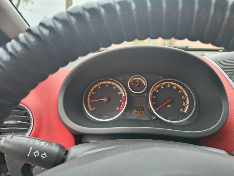 Opel Corsa, снимка 9 - Автомобили и джипове - 53458502