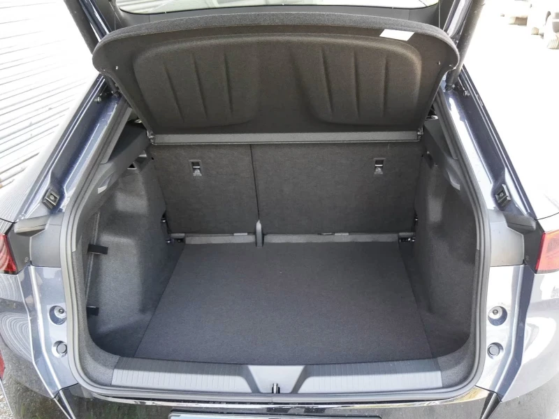 Cupra Tavascan VZ/340HP/4DRIVE/MATRIX/CAM/NAVI/CPLAY/779g, снимка 13 - Автомобили и джипове - 53466829