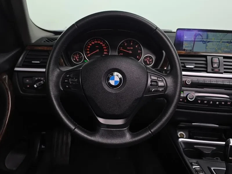 BMW 320 d, снимка 13 - Автомобили и джипове - 55142546