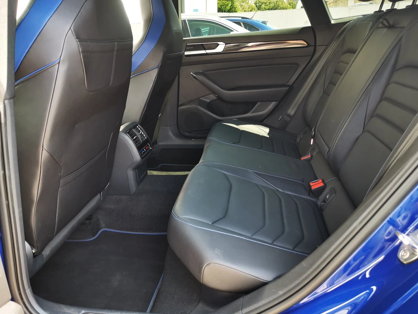 VW Arteon R 2.0 TSI OPF 4MOTION | Mobile.bg � ����������� 7