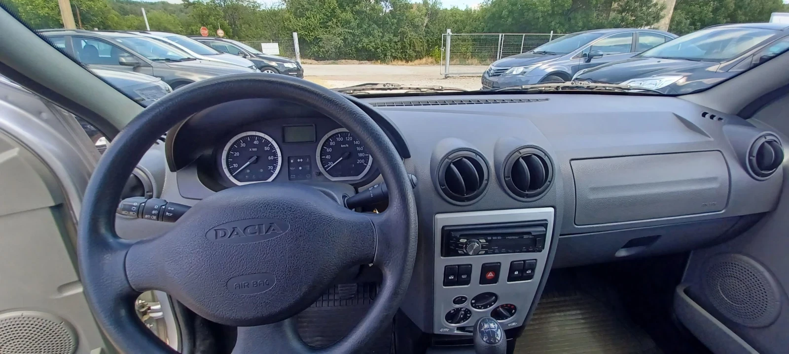 Dacia Logan 1.5dci - изображение 10