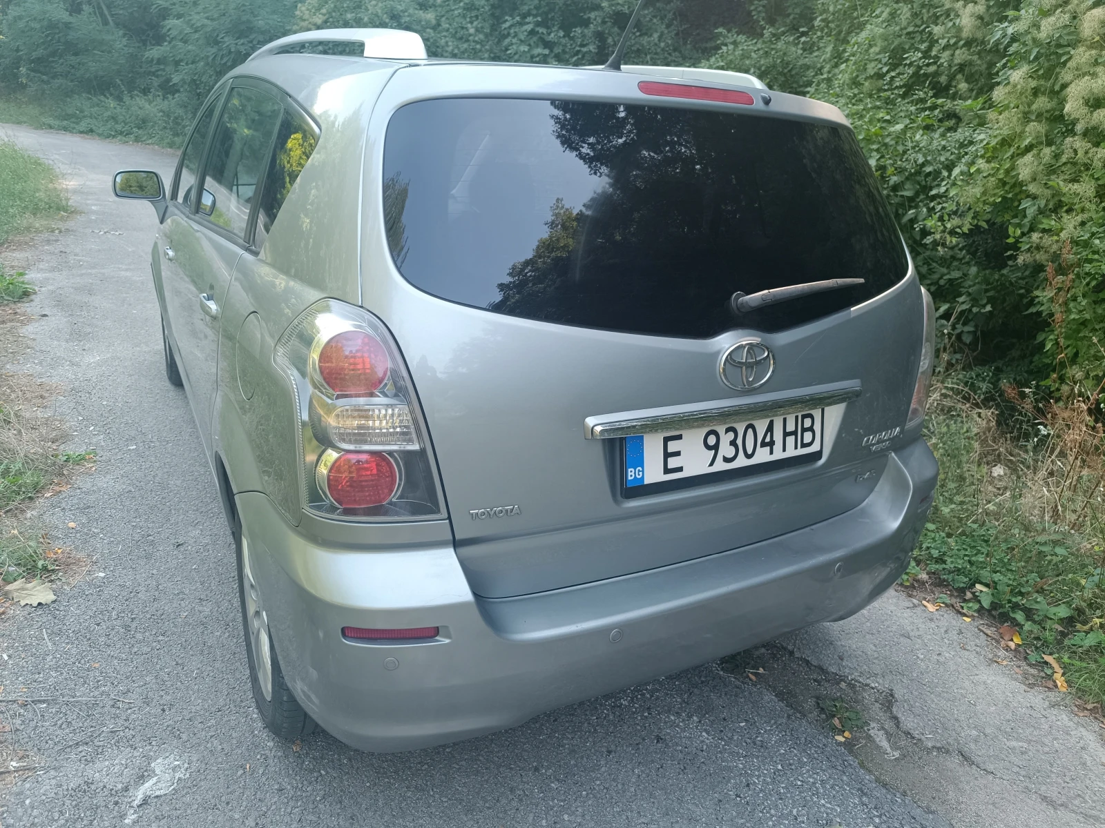Toyota Corolla verso 2, 2 - изображение 7