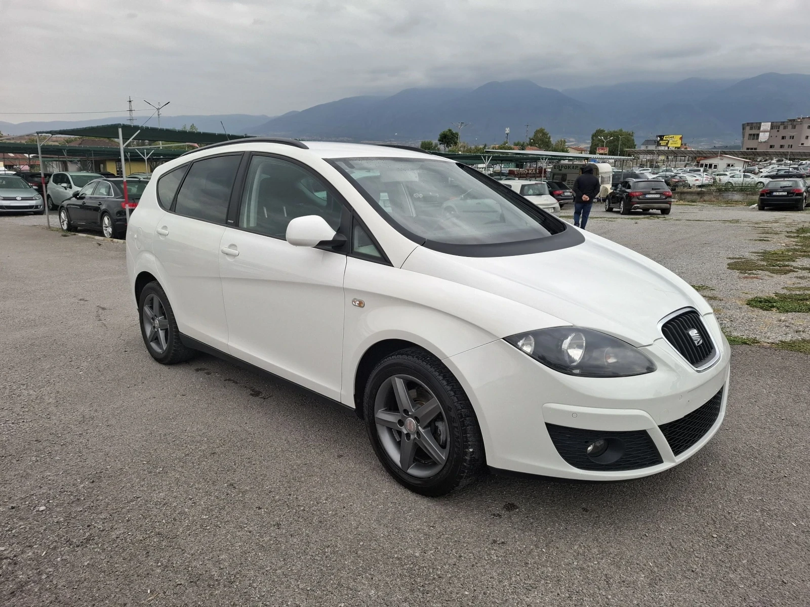 Seat Altea 1, 6-102 к.с.бензин/газ-XL - изображение 3