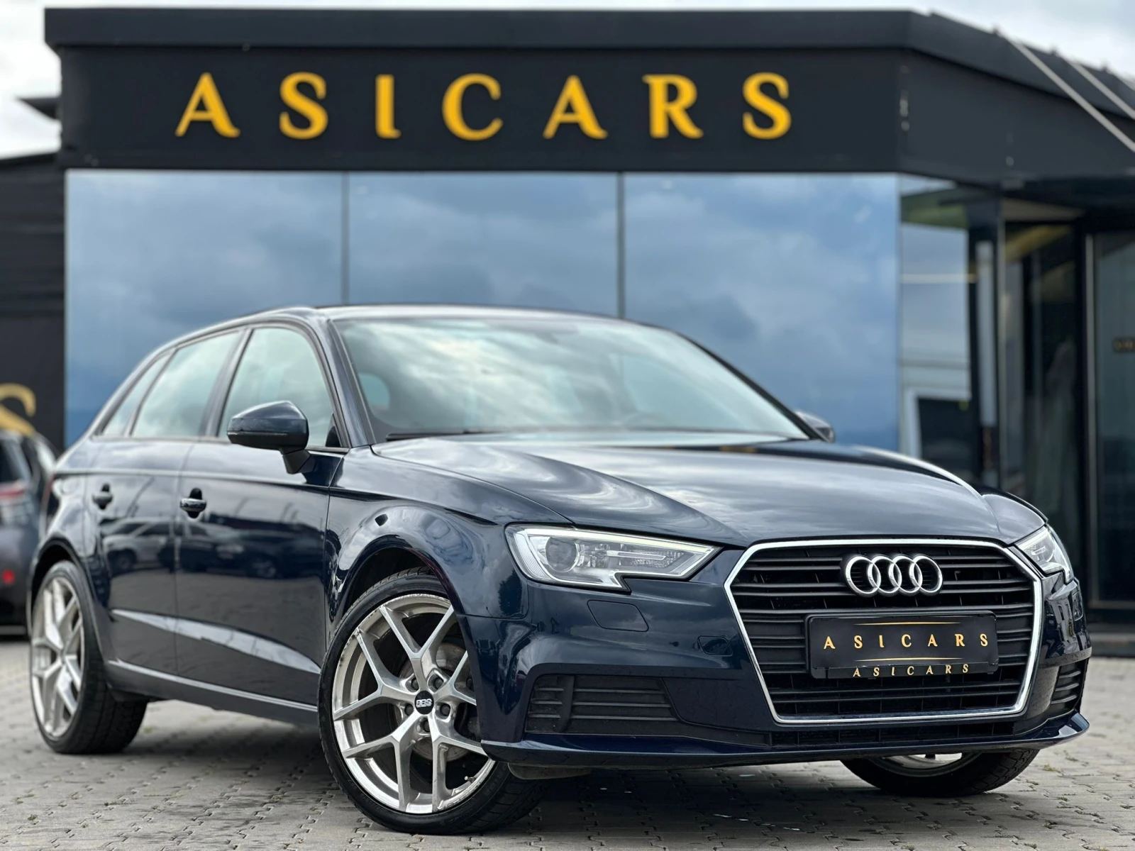 Audi A3 / 2.0 TDI / 150 HP / КАТО НОВА / - изображение 7