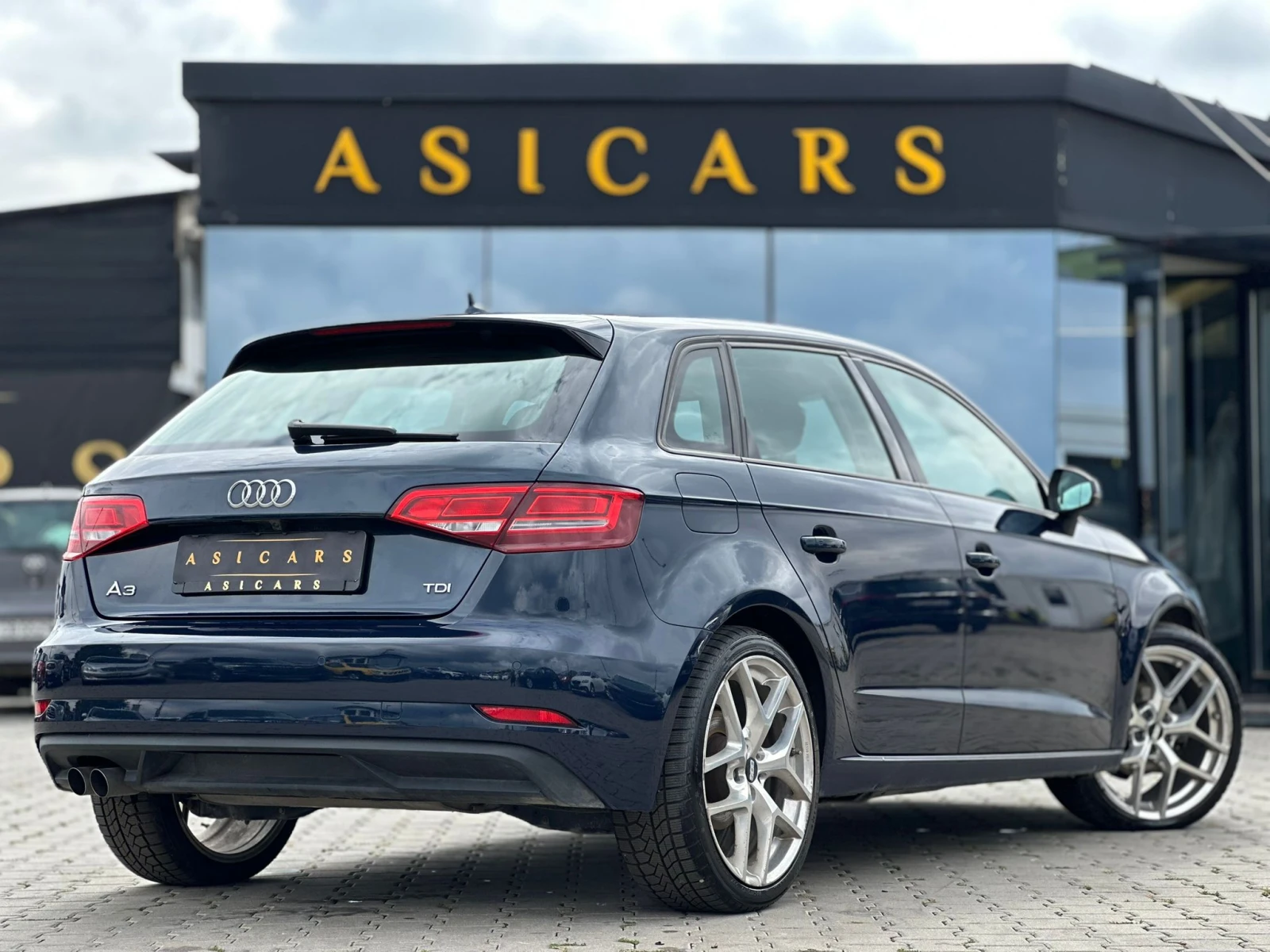Audi A3 / 2.0 TDI / 150 HP / КАТО НОВА / - изображение 5