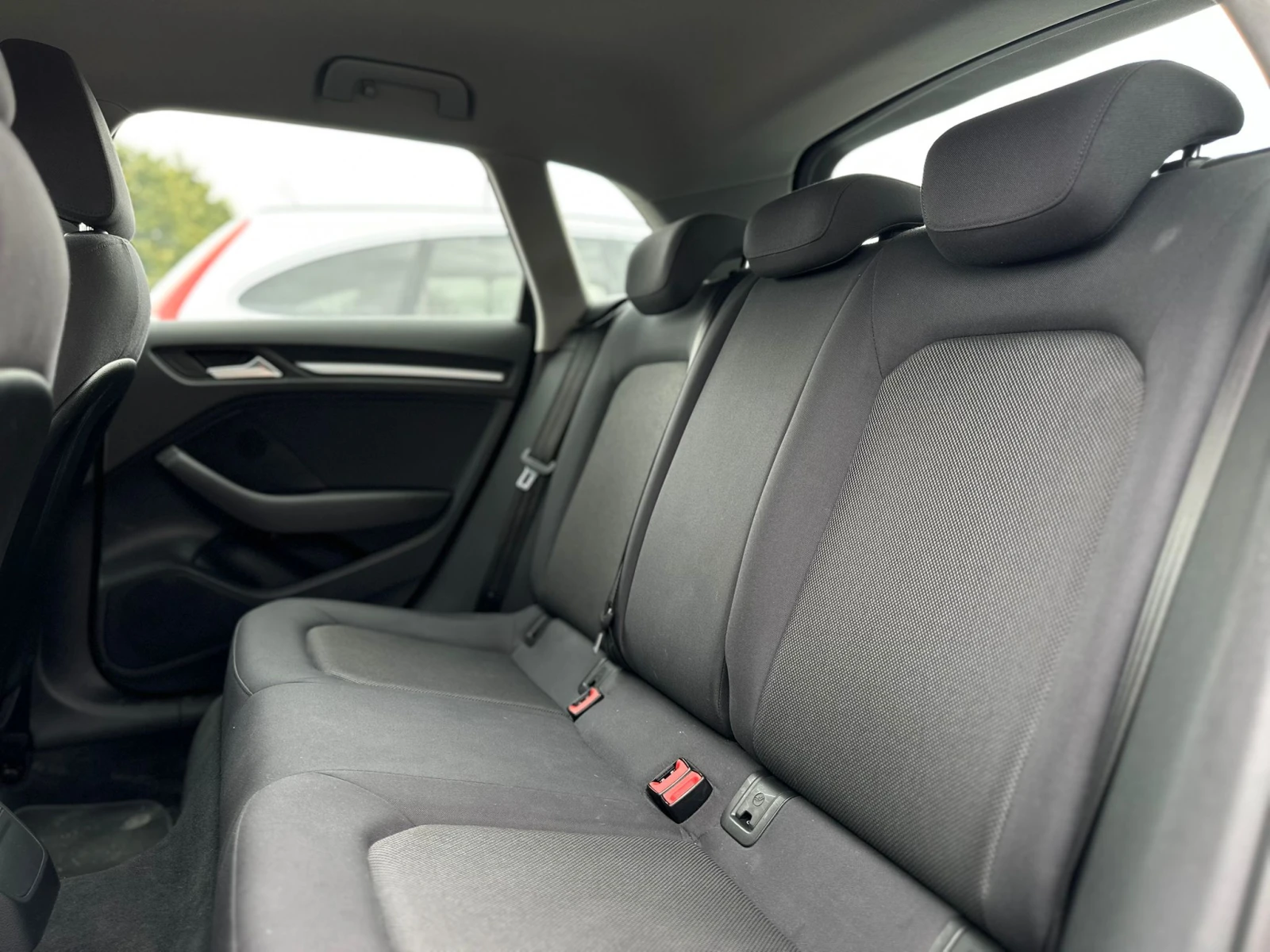 Audi A3 / 2.0 TDI / 150 HP / КАТО НОВА / - изображение 10