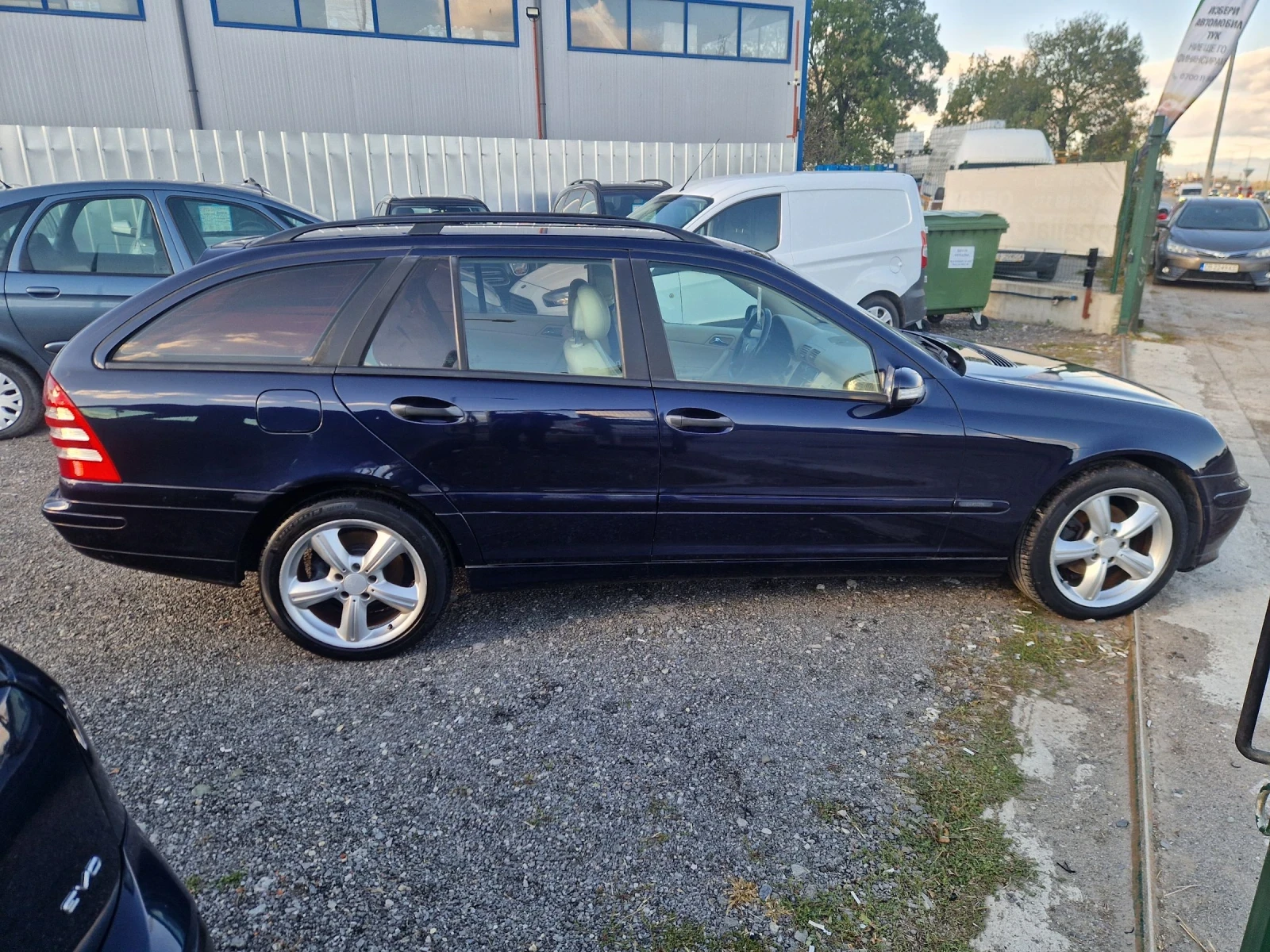 Mercedes-Benz C 220 2.2CDI 150PS.AVNGARDE ITALIA - изображение 9