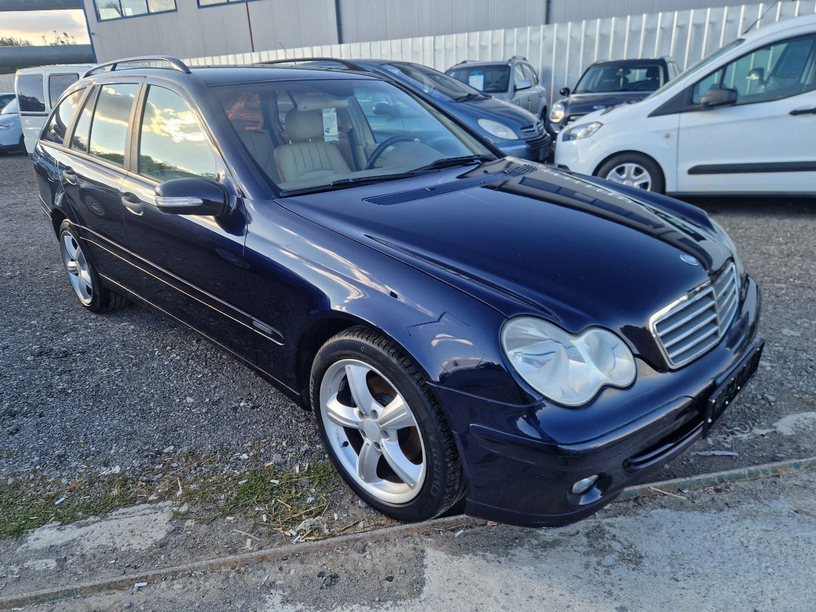Mercedes-Benz C 220 2.2CDI 150PS.AVNGARDE ITALIA - изображение 8