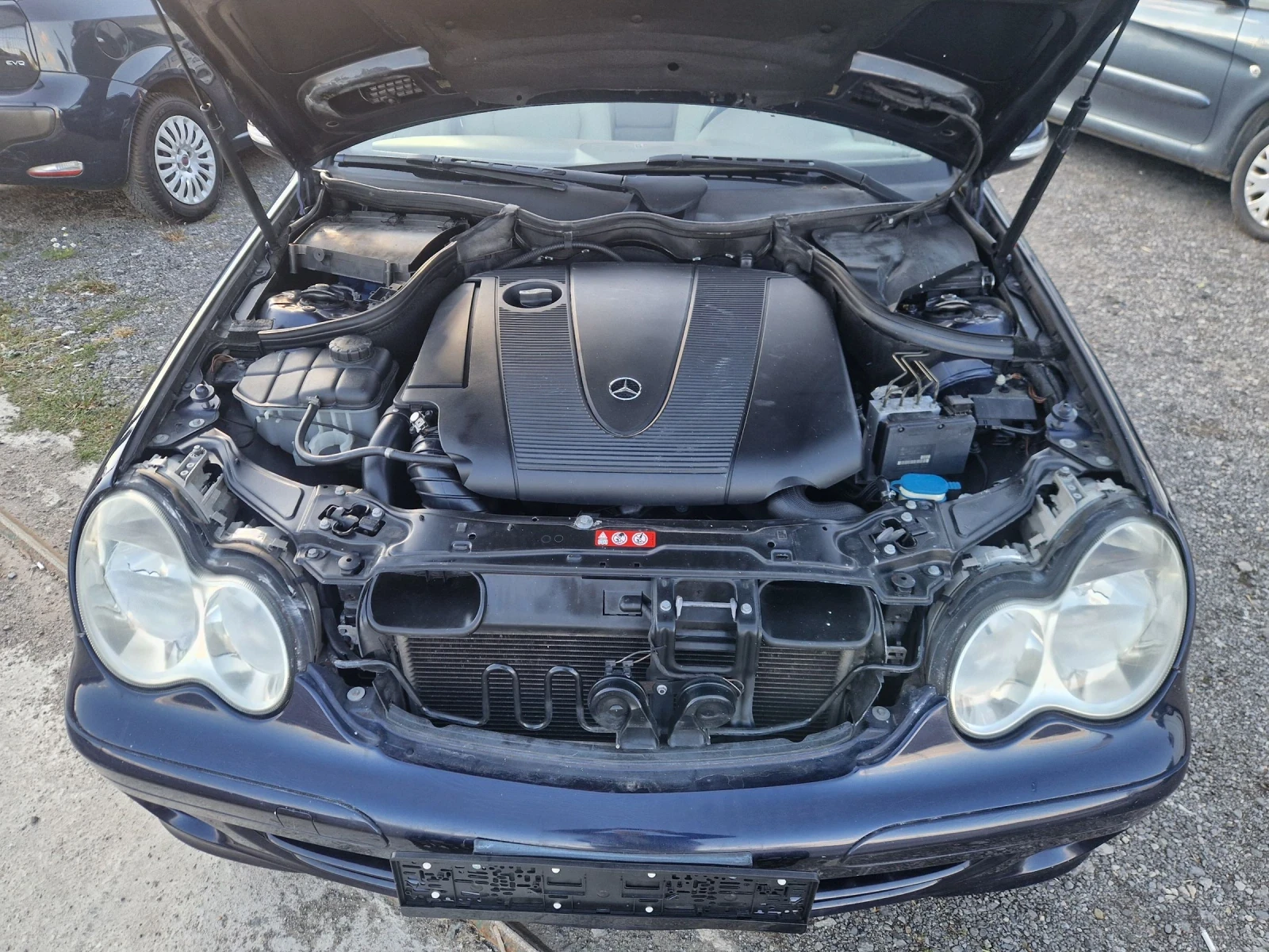 Mercedes-Benz C 220 2.2CDI 150PS.AVNGARDE ITALIA - изображение 6