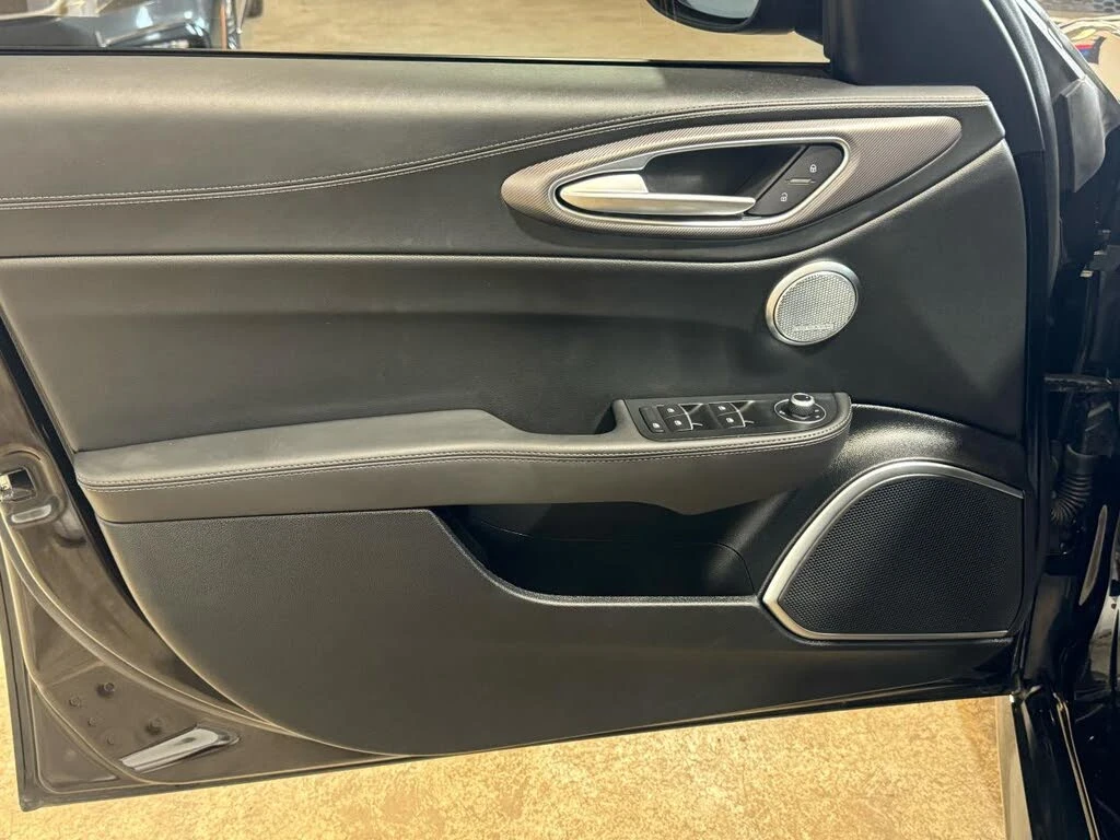 Alfa Romeo Giulia Ti Sport* CARFAX* * (  ) | Mobile.bg   5