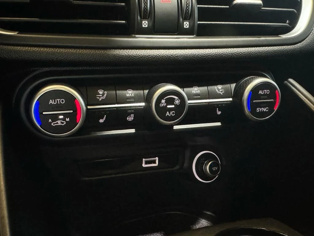 Alfa Romeo Giulia Ti Sport* CARFAX* * (  ) | Mobile.bg   10