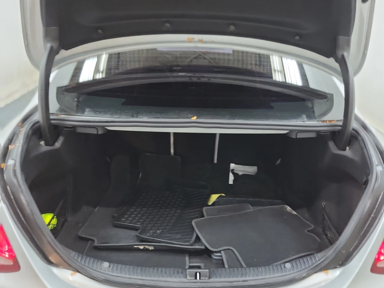 Mercedes-Benz C 300 *  *    *   *  | Mobile.bg   14