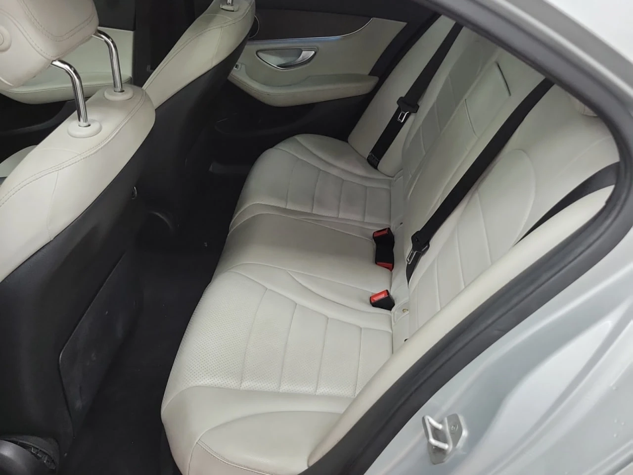 Mercedes-Benz C 300 *  *    *   *  | Mobile.bg   13