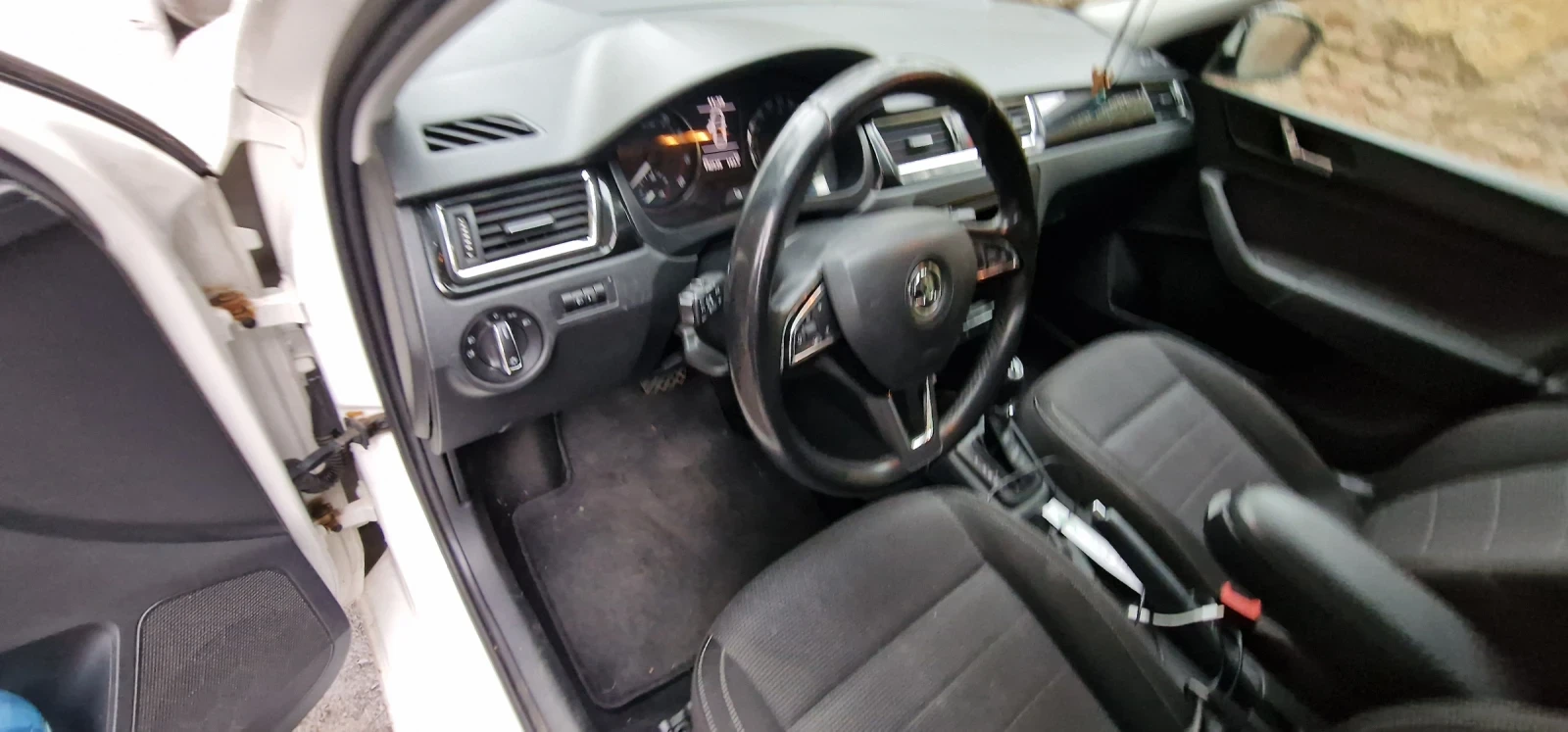 Skoda Rapid  - изображение 8