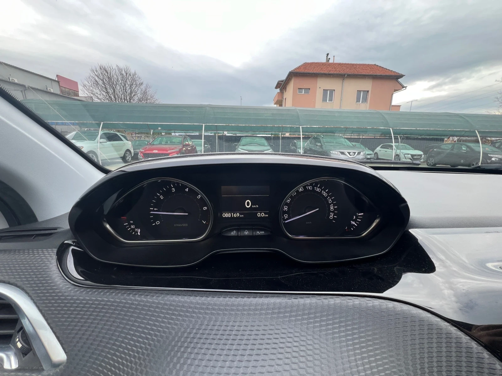 Peugeot 2008 1.2 Special Edition 88000km | Mobile.bg � ����������� 16