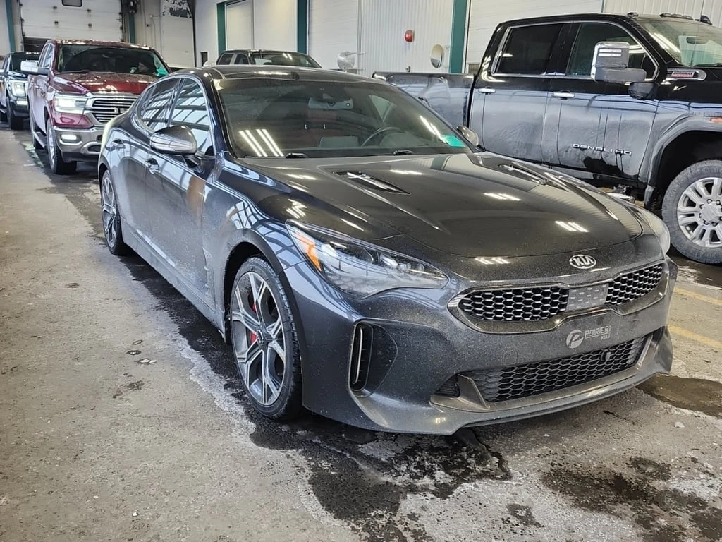Kia Stinger * GT LIMITED * CARFAX * БЕЗ ПЪРВОНАЧАЛНА ВНОСКА - изображение 2