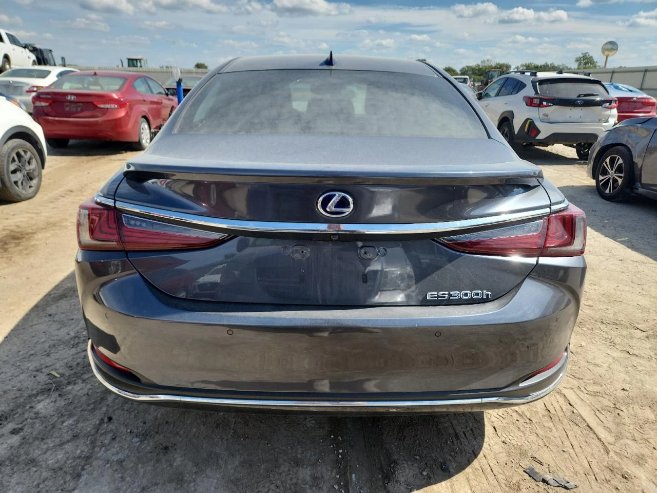 Lexus ES 300H Base - изображение 6