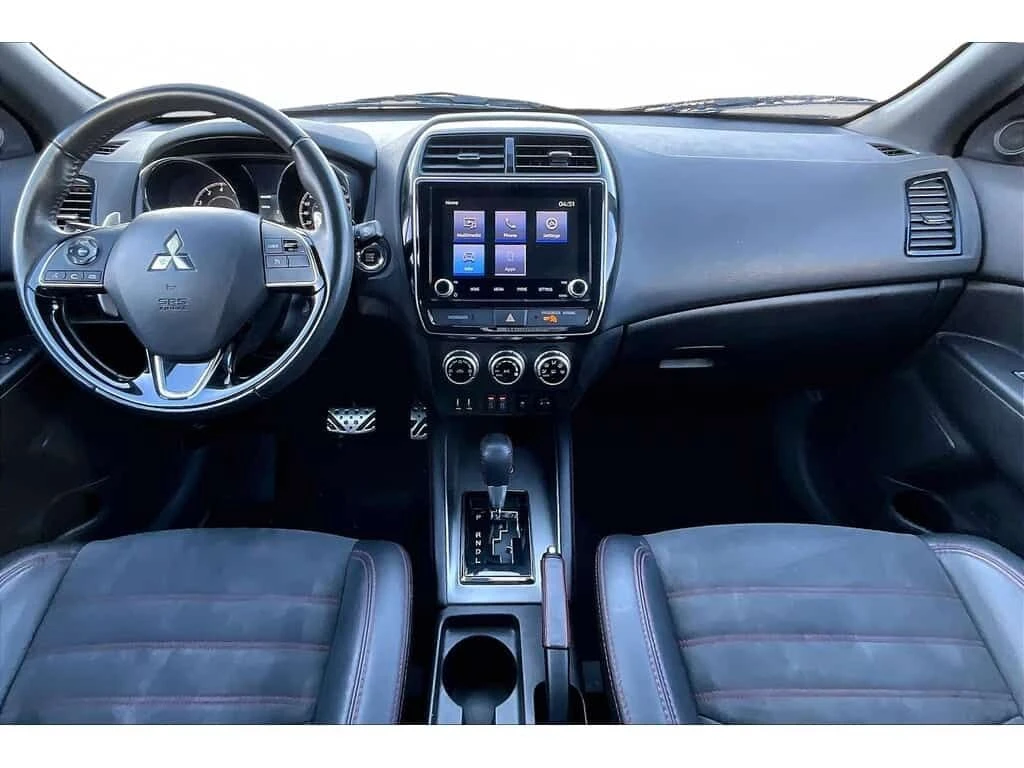 Mitsubishi RVR * SE | AWD | Heated Seats | CarPlay | Clean Carfax - изображение 6