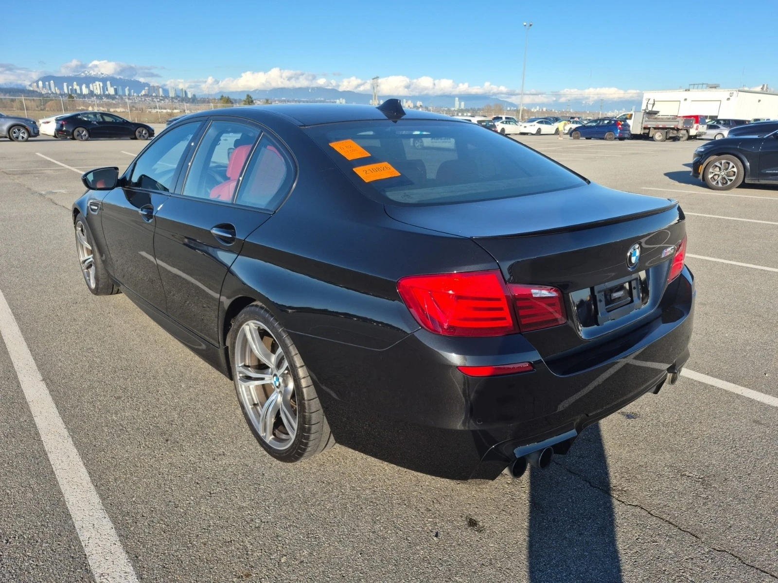 BMW M5 17530 KM | ИЗРЯДНА СЕРВИЗНА ИСТОРИЯ | АВТО КРЕДИТ - изображение 4