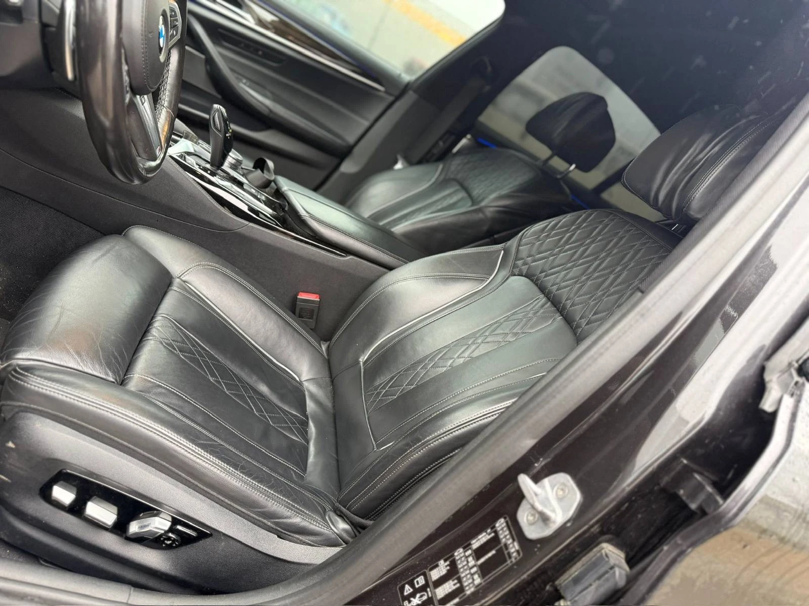 BMW 540 Mpaket!!!4x4!!!, снимка 9 - Автомобили и джипове - 53728113