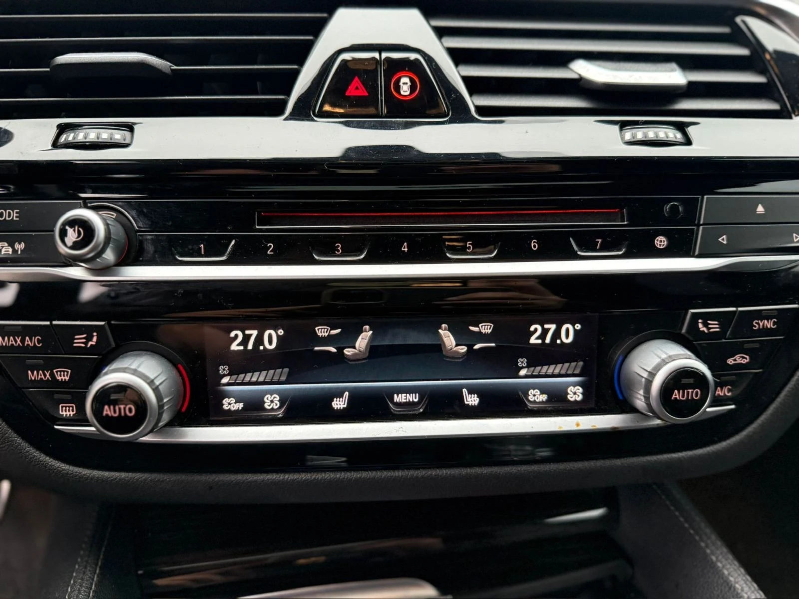 BMW 540 Mpaket!!!4x4!!!, снимка 5 - Автомобили и джипове - 53728113