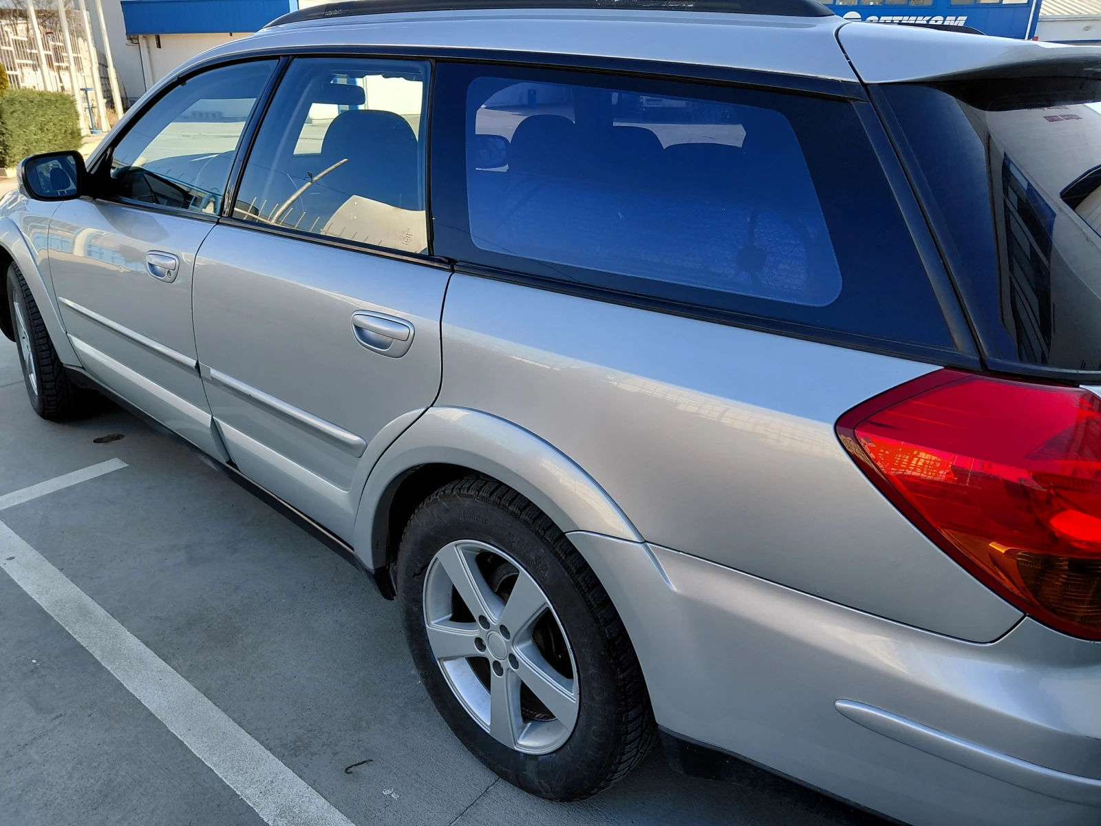 Subaru Outback, снимка 5 - Автомобили и джипове - 53851522