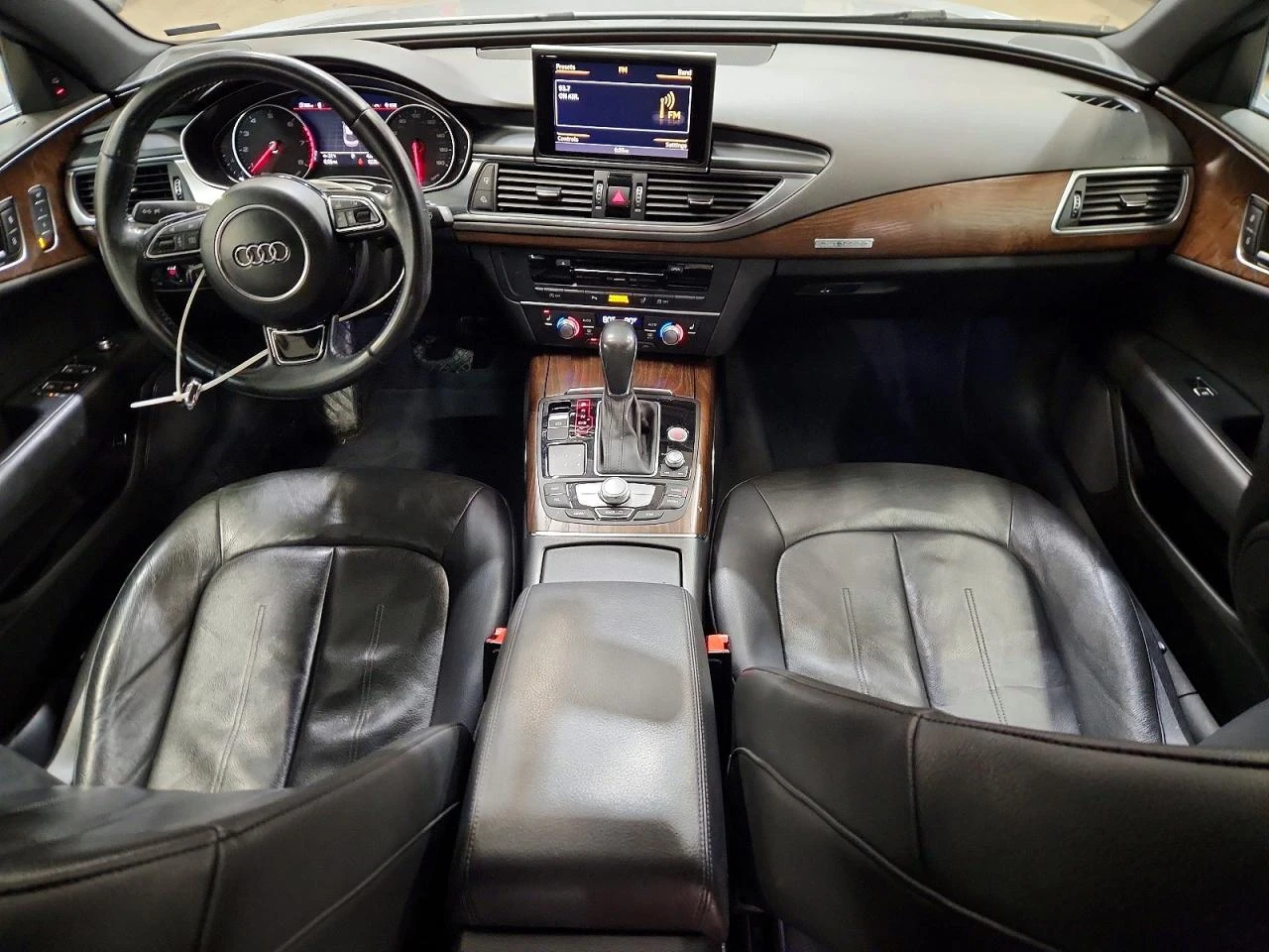 Audi A7 PREMIUM PLUS* QUATTRO* CARFAX* АВТОЛИЗИНГ, снимка 8 - Автомобили и джипове - 53962383