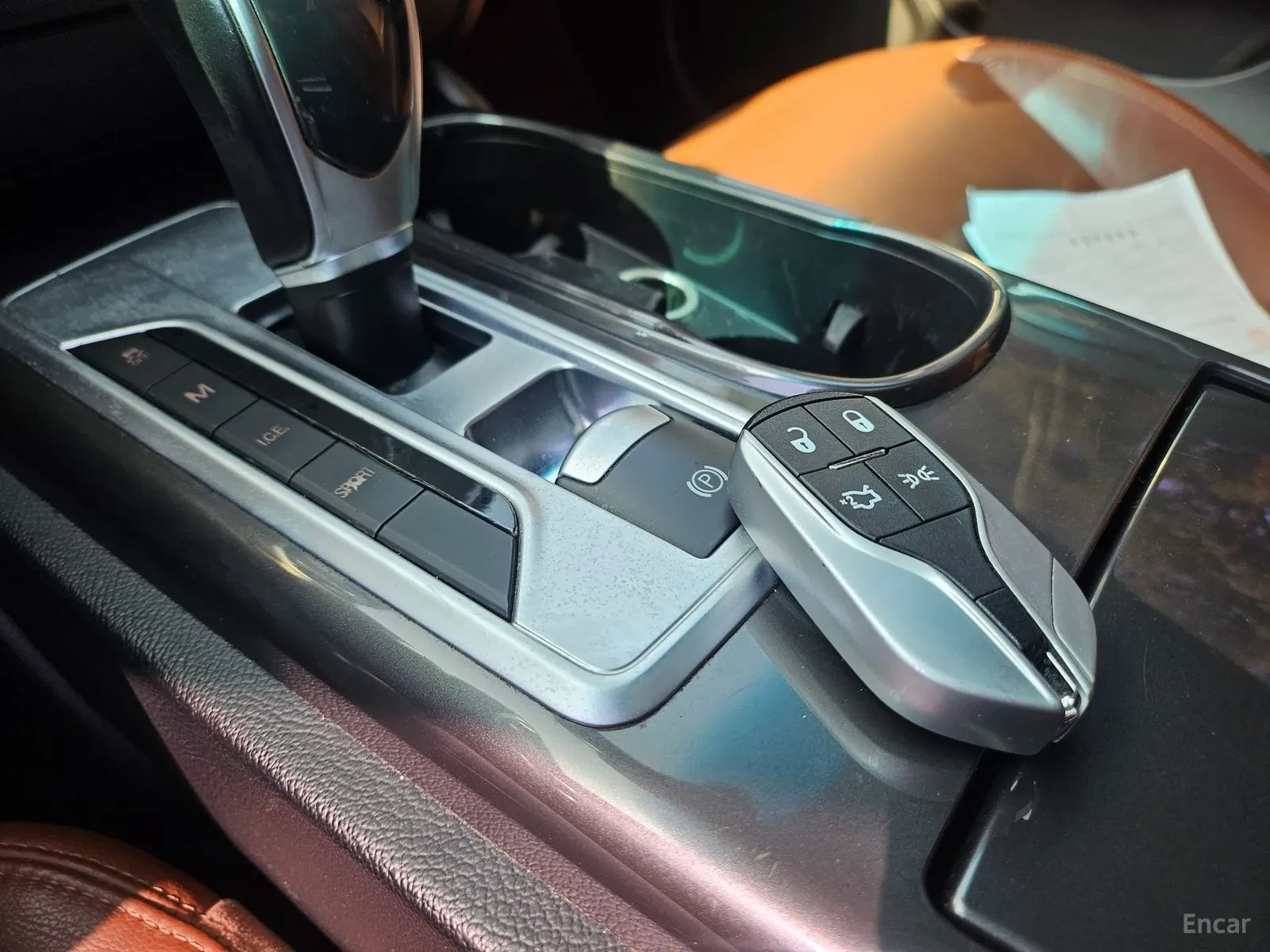 Maserati Ghibli 3.0, снимка 12 - Автомобили и джипове - 54280552