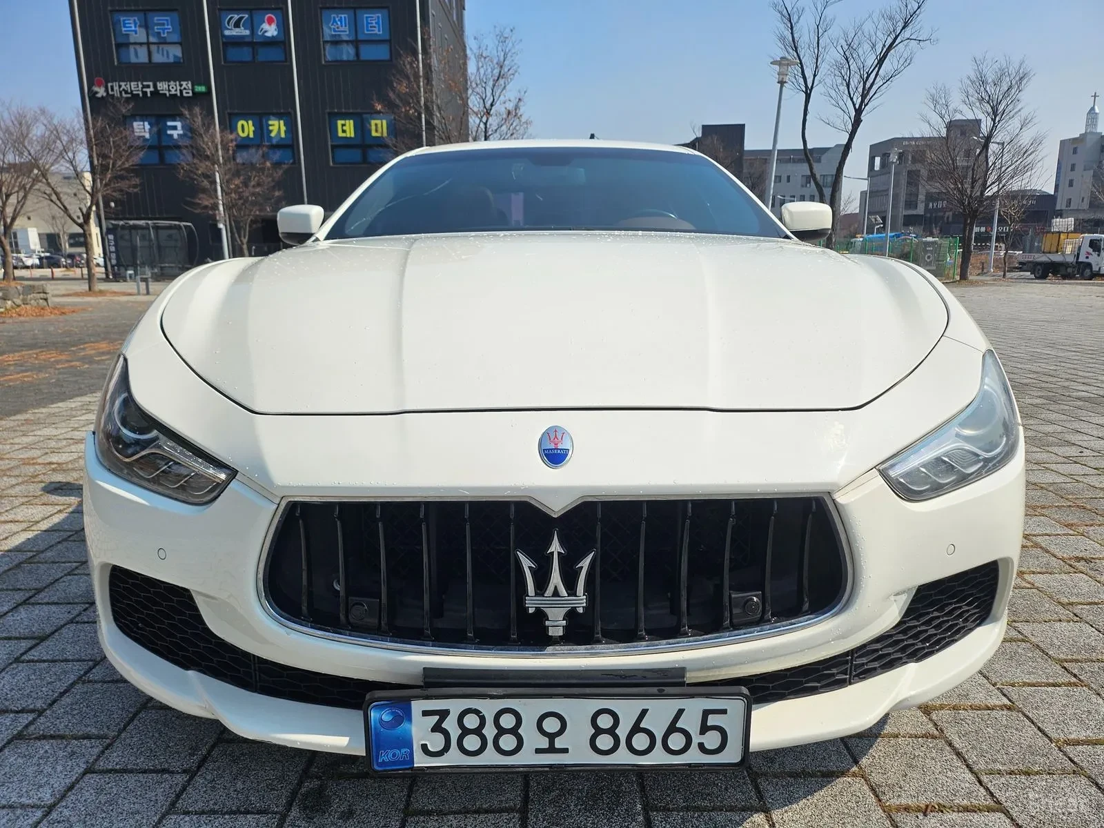 Maserati Ghibli 3.0, снимка 2 - Автомобили и джипове - 54280552