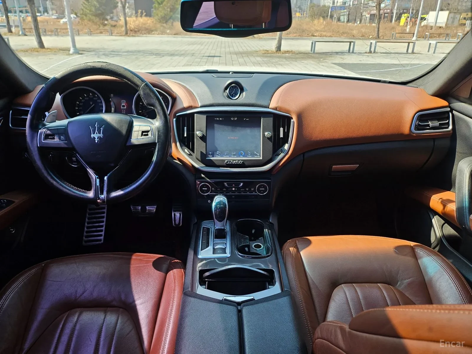 Maserati Ghibli 3.0, снимка 8 - Автомобили и джипове - 54280552