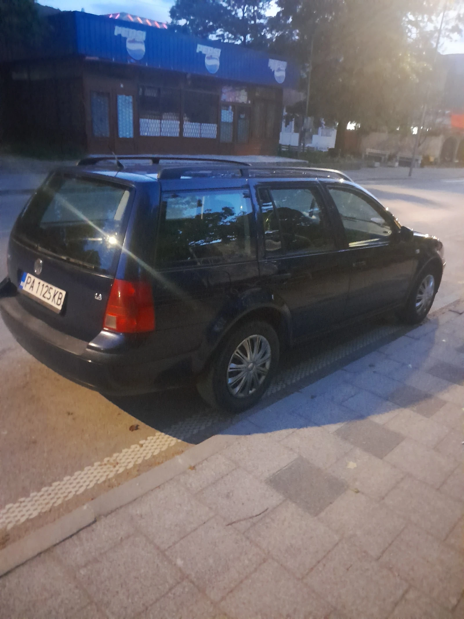 VW Golf Golf4, снимка 4 - Автомобили и джипове - 54560988