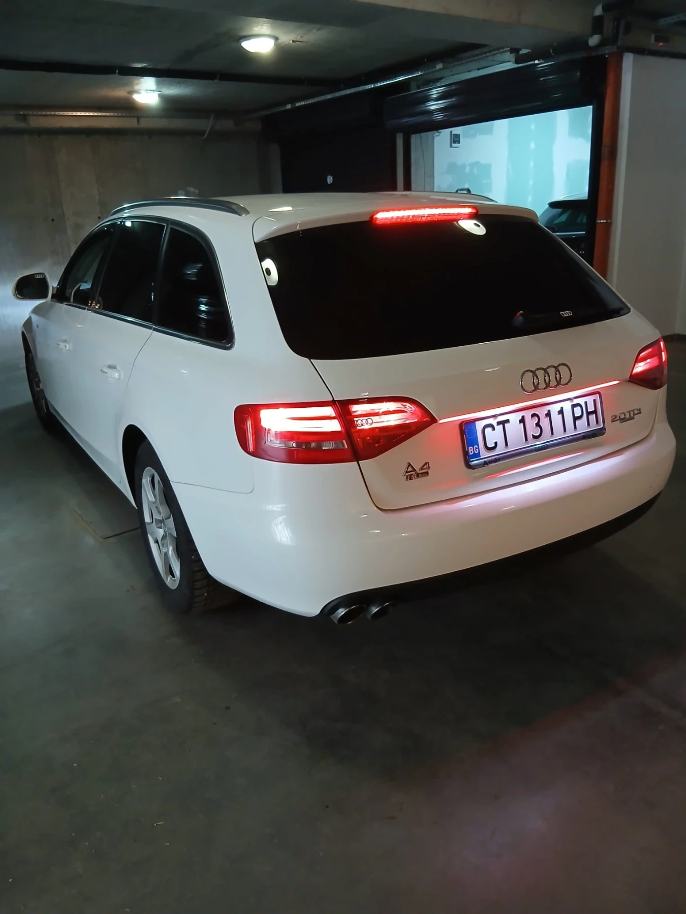 Audi A4 1.9, снимка 2 - Автомобили и джипове - 54809340