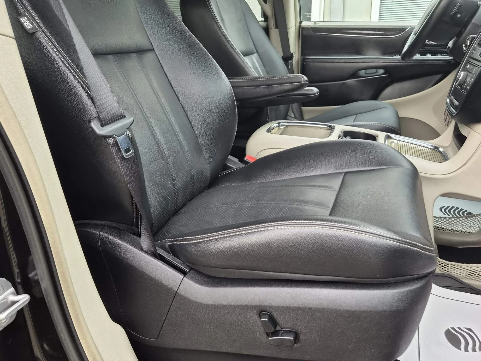 Lancia Voyager 2.8CRDI-PLATINUM-203.000��-����� ��������� | Mobile.bg � ����������� 13