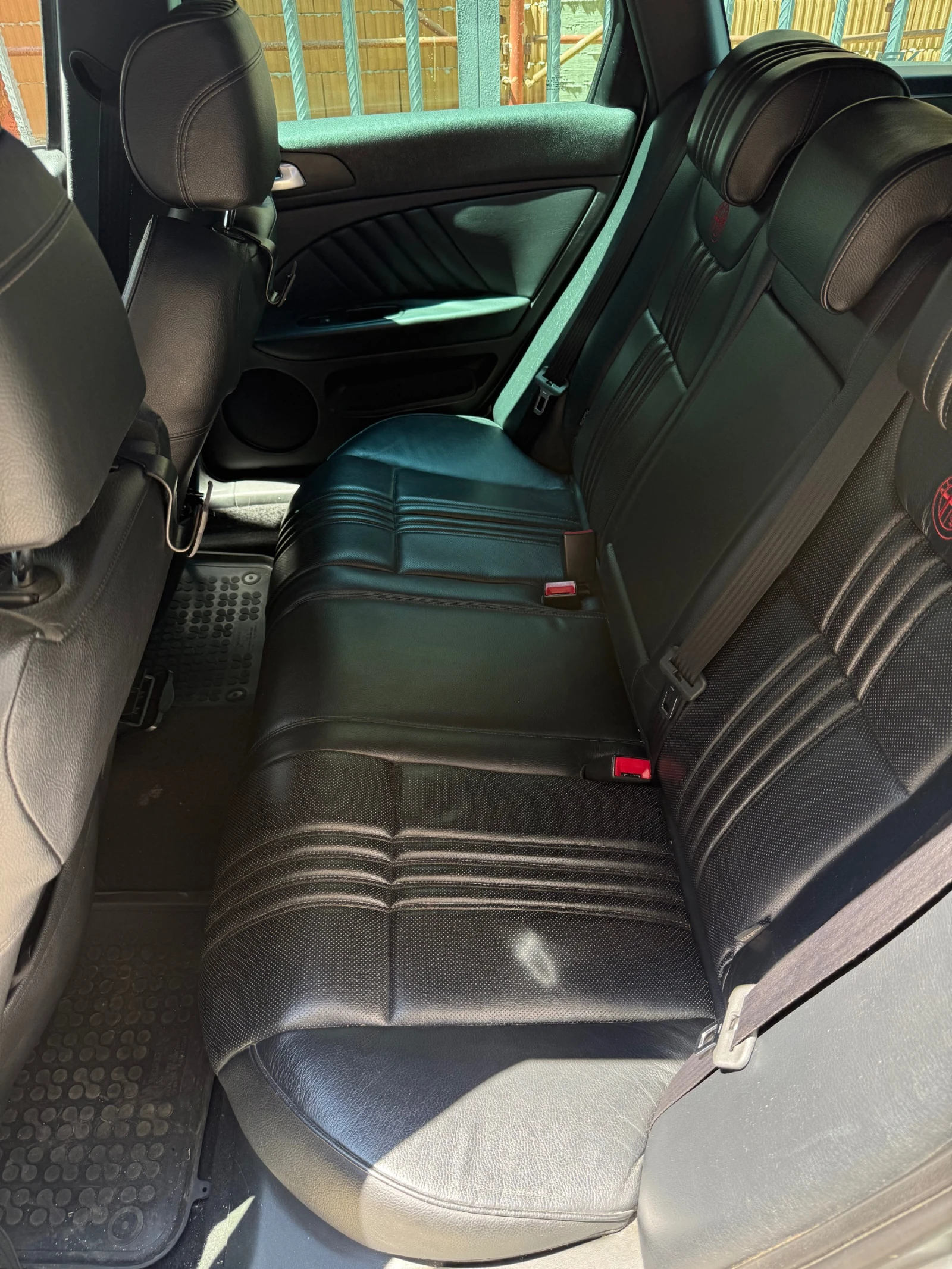 Alfa Romeo 159 sportwagon Ti 1.9 JTDm, снимка 15 - Автомобили и джипове - 55414270