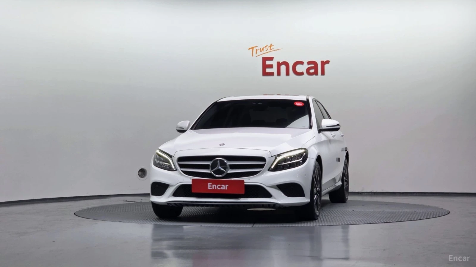Mercedes-Benz C 200 * ПАНО* KEYLESS* Camera* ПОДГРЕВ* , снимка 3 - Автомобили и джипове - 55576971