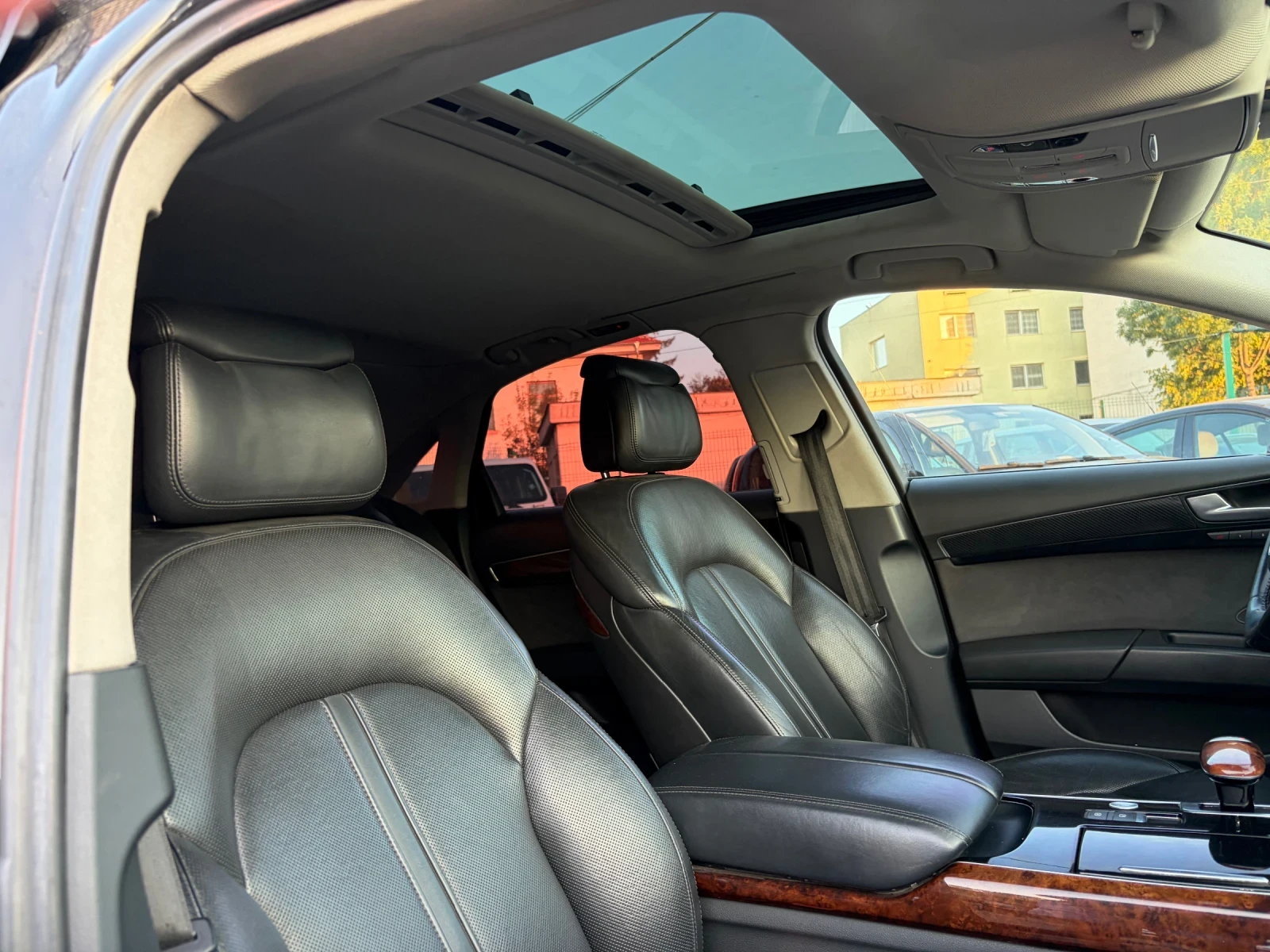 Audi A8, снимка 12 - Автомобили и джипове - 55620073