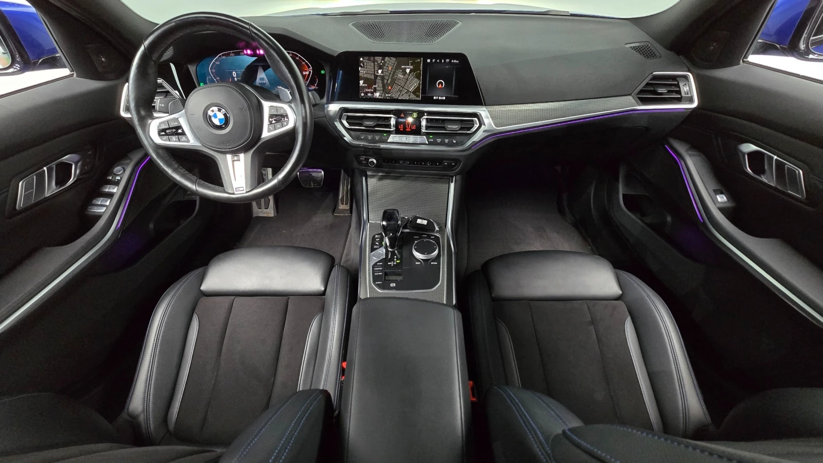 BMW 320 M SHADOW* HEAD UP* DIGITAL COCKPIT* PANO* 360* , снимка 6 - Автомобили и джипове - 55654921